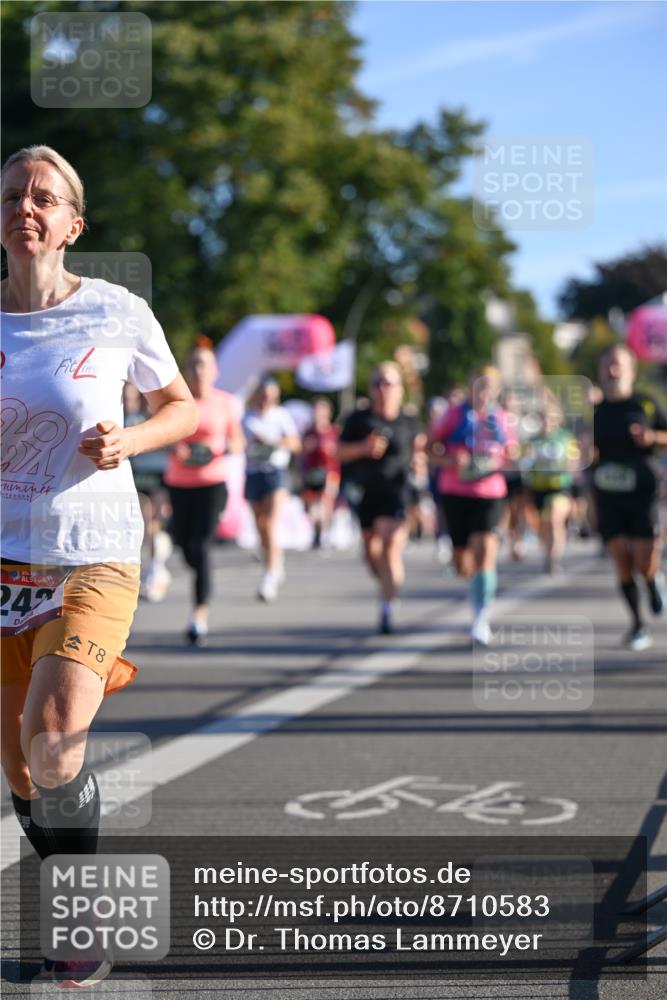 07.09.2025 - BARMER Alsterlauf Dr. Thomas Lammeyer http://msf.ph/oto/8710583 07.09.2025 09:36:58 Laufen 30, 242, 8 meine-sportfotos.de