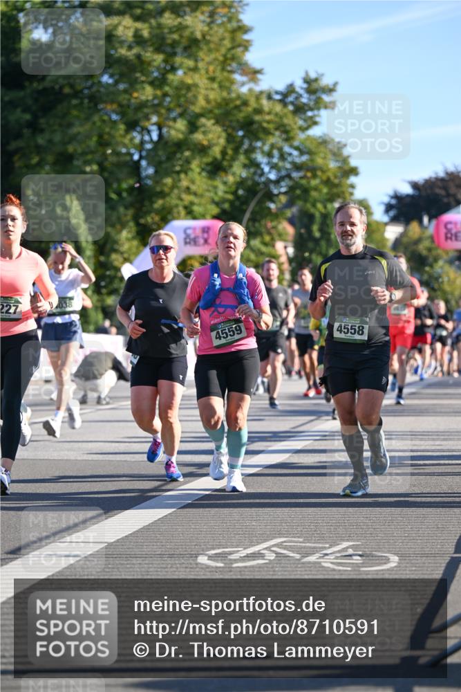07.09.2025 - BARMER Alsterlauf Dr. Thomas Lammeyer http://msf.ph/oto/8710591 07.09.2025 09:36:59 Laufen 227, 038, 4559, 4558 meine-sportfotos.de