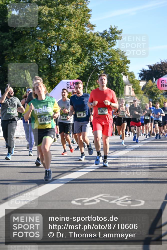 07.09.2025 - BARMER Alsterlauf Dr. Thomas Lammeyer http://msf.ph/oto/8710606 07.09.2025 09:37:02 Laufen 5852, 6261, 4873, 2819, 225, 4856, 3245, 2336, 54 meine-sportfotos.de