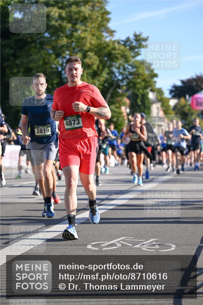07.09.2025 - BARMER Alsterlauf Dr. Thomas Lammeyer http://msf.ph/oto/8710616 07.09.2025 09:37:04 Laufen 2819, 4873 meine-sportfotos.de
