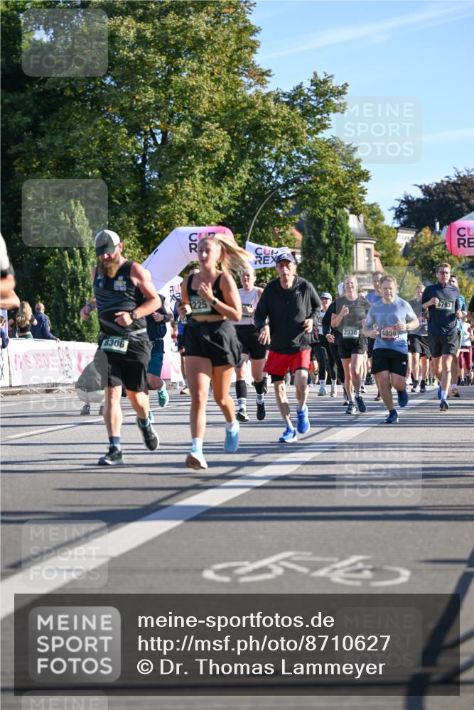 07.09.2025 - BARMER Alsterlauf Dr. Thomas Lammeyer http://msf.ph/oto/8710627 07.09.2025 09:37:05 Laufen 8306, 1225, 2336, 4856, 54, 5793 meine-sportfotos.de