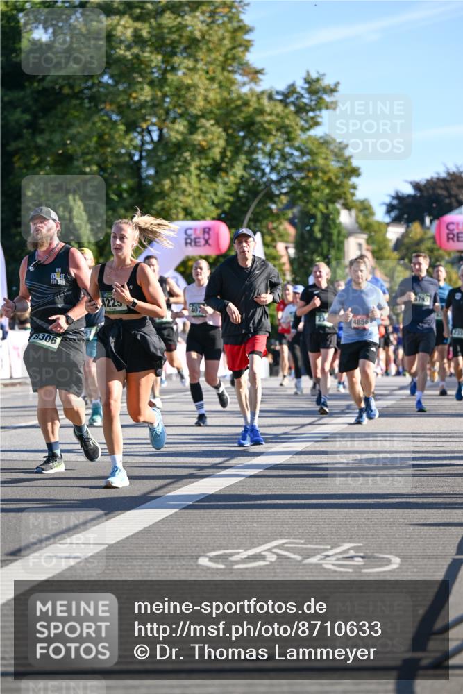 07.09.2025 - BARMER Alsterlauf Dr. Thomas Lammeyer http://msf.ph/oto/8710633 07.09.2025 09:37:06 Laufen 8306, 4225, 407, 23, 4856, 235 meine-sportfotos.de