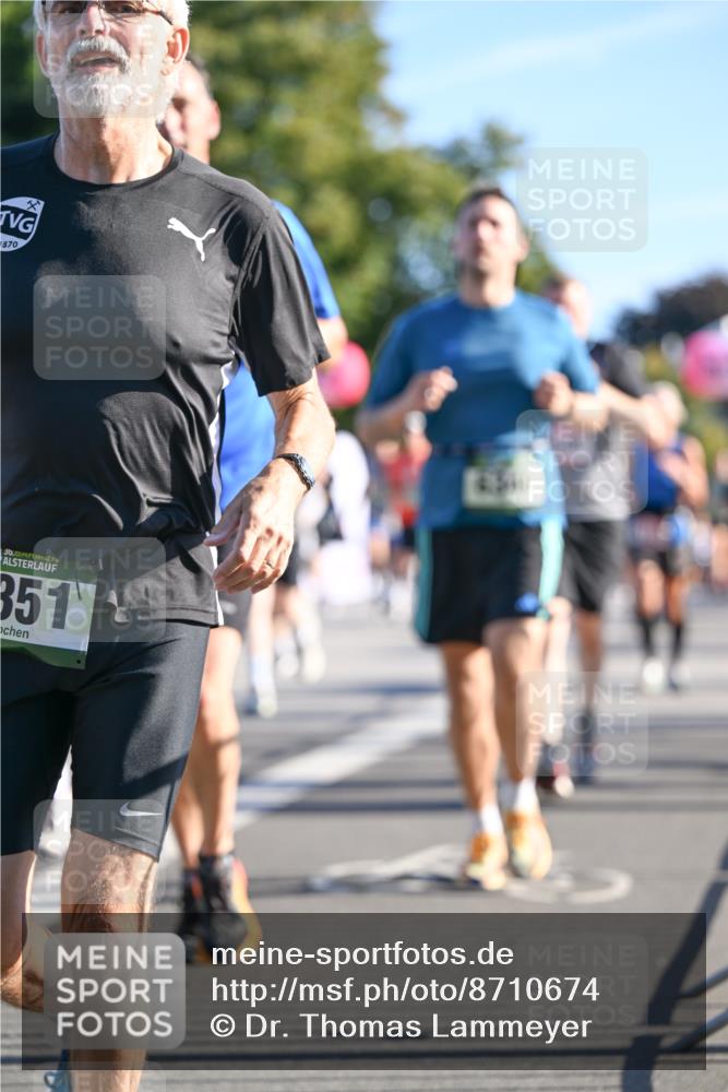 07.09.2025 - BARMER Alsterlauf Dr. Thomas Lammeyer http://msf.ph/oto/8710674 07.09.2025 09:37:12 Laufen 870, 30, 351 meine-sportfotos.de