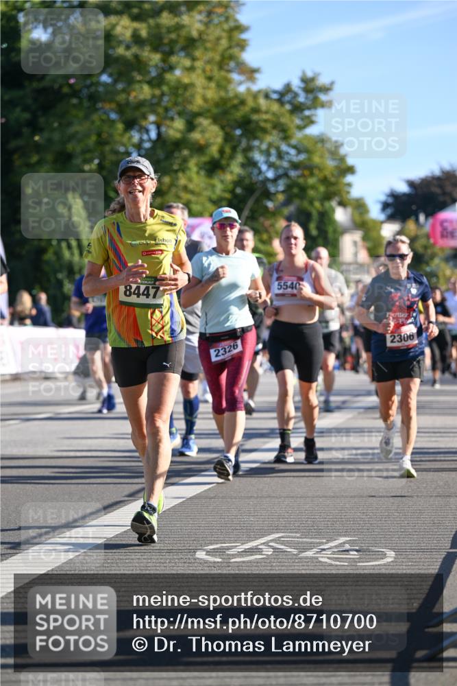 07.09.2025 - BARMER Alsterlauf Dr. Thomas Lammeyer http://msf.ph/oto/8710700 07.09.2025 09:37:17 Laufen 10, 8447, 2326, 5540, 2306 meine-sportfotos.de