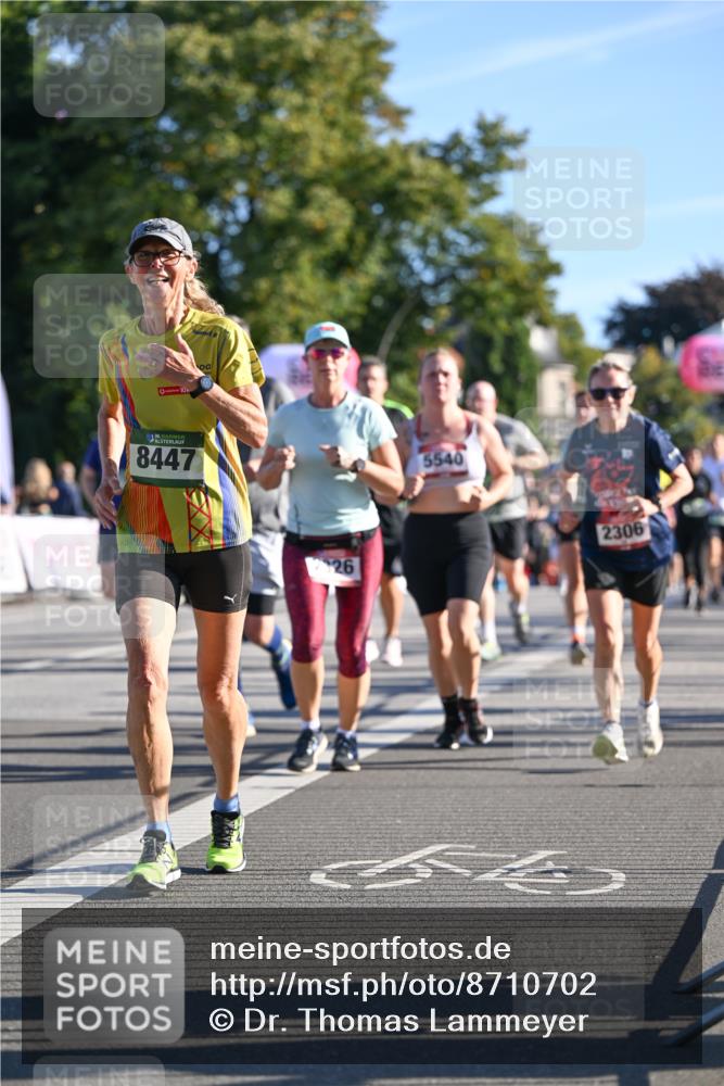 07.09.2025 - BARMER Alsterlauf Dr. Thomas Lammeyer http://msf.ph/oto/8710702 07.09.2025 09:37:18 Laufen 10, 8447, 226, 5540, 2306 meine-sportfotos.de