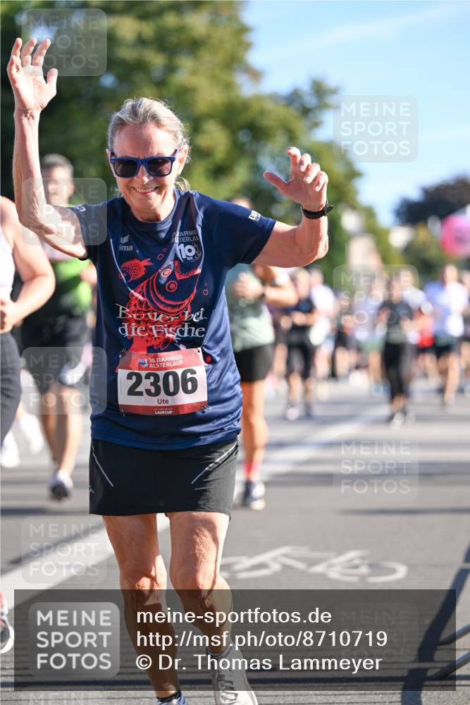07.09.2025 - BARMER Alsterlauf Dr. Thomas Lammeyer http://msf.ph/oto/8710719 07.09.2025 09:37:20 Laufen 10, 1636, 2306 meine-sportfotos.de