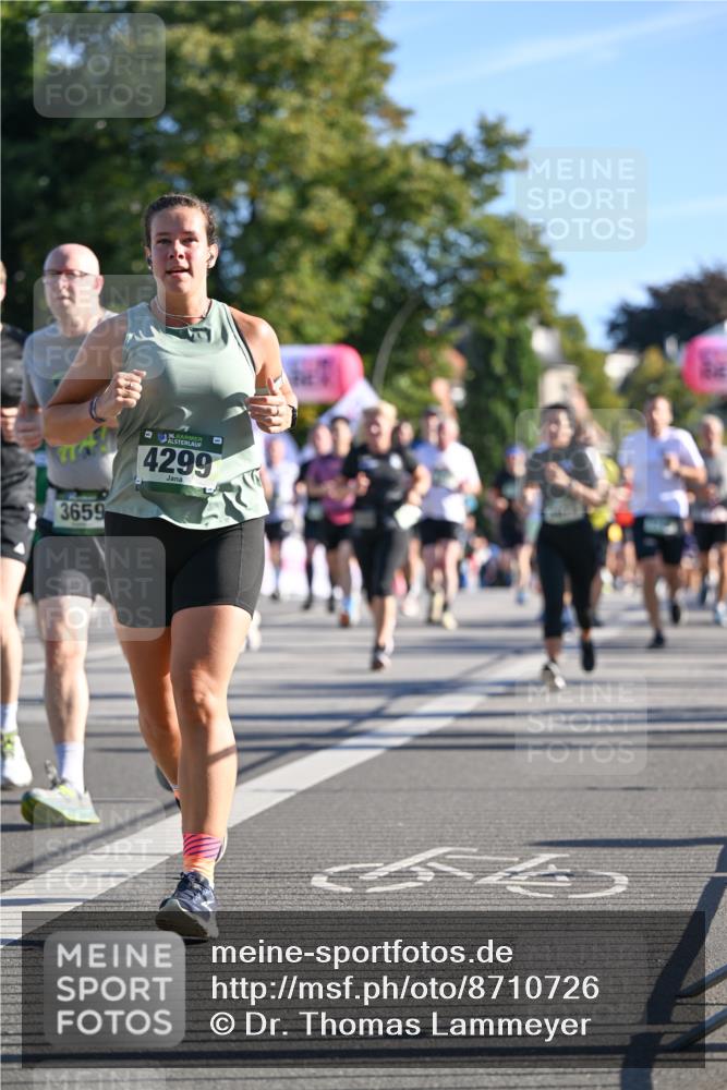 07.09.2025 - BARMER Alsterlauf Dr. Thomas Lammeyer http://msf.ph/oto/8710726 07.09.2025 09:37:21 Laufen 3659, 36, 4299 meine-sportfotos.de