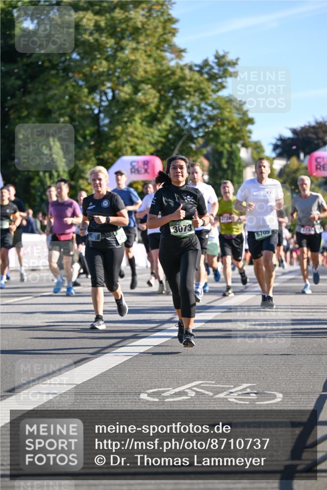 07.09.2025 - BARMER Alsterlauf Dr. Thomas Lammeyer http://msf.ph/oto/8710737 07.09.2025 09:37:23 Laufen 3073, 5705 meine-sportfotos.de