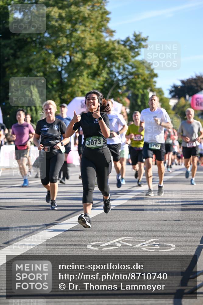 07.09.2025 - BARMER Alsterlauf Dr. Thomas Lammeyer http://msf.ph/oto/8710740 07.09.2025 09:37:24 Laufen 3073, 5705 meine-sportfotos.de
