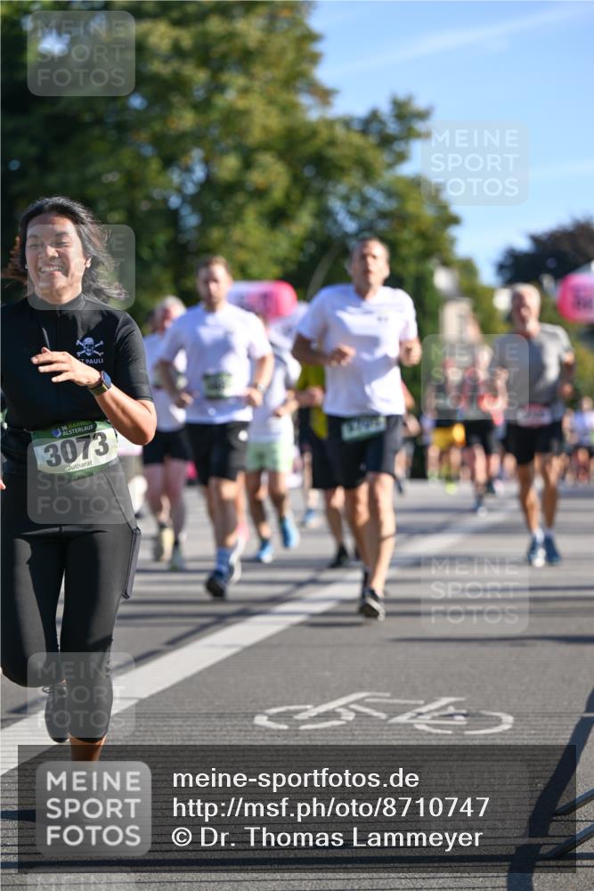 07.09.2025 - BARMER Alsterlauf Dr. Thomas Lammeyer http://msf.ph/oto/8710747 07.09.2025 09:37:25 Laufen 36, 3073, 2495, 54 meine-sportfotos.de