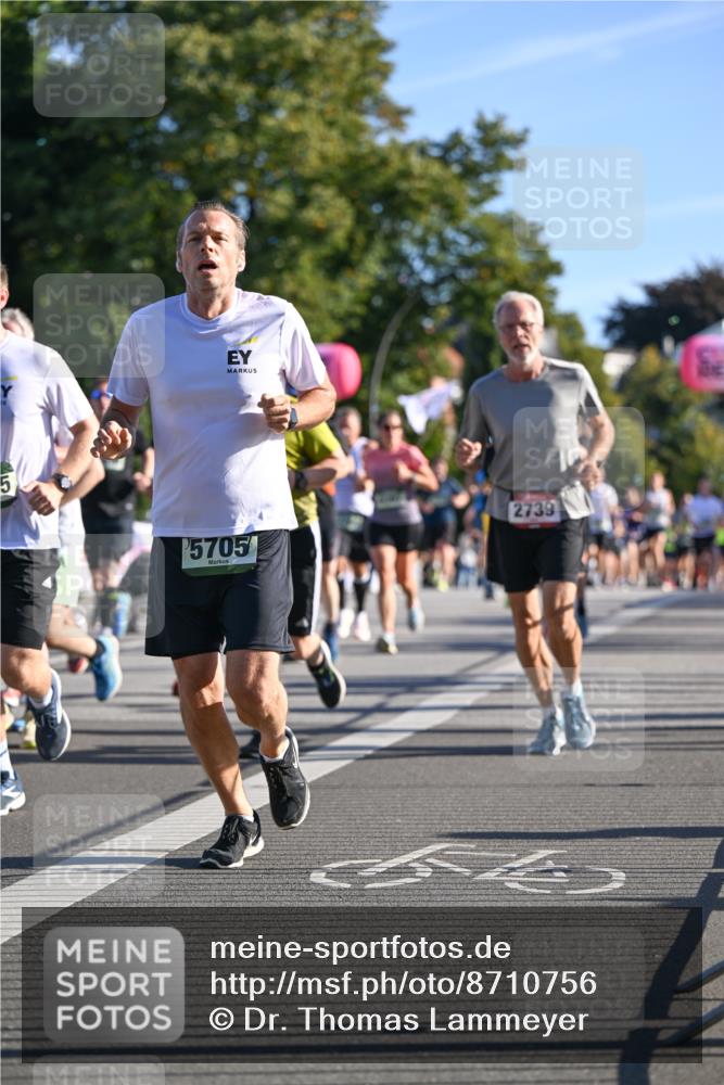 07.09.2025 - BARMER Alsterlauf Dr. Thomas Lammeyer http://msf.ph/oto/8710756 07.09.2025 09:37:26 Laufen 5, 5705, 2739 meine-sportfotos.de