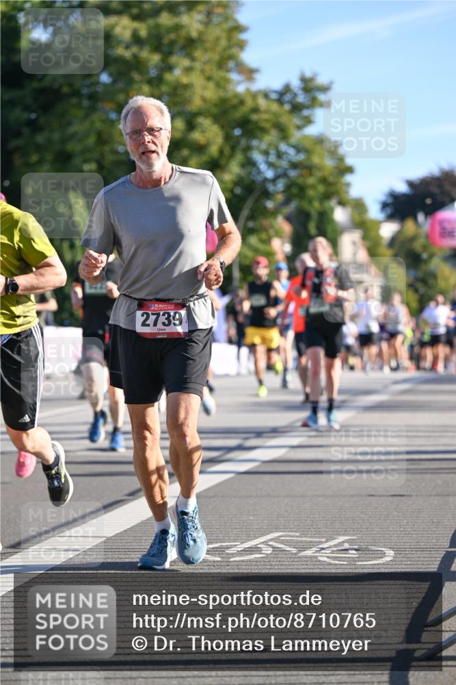 07.09.2025 - BARMER Alsterlauf Dr. Thomas Lammeyer http://msf.ph/oto/8710765 07.09.2025 09:37:27 Laufen 36, 2739 meine-sportfotos.de