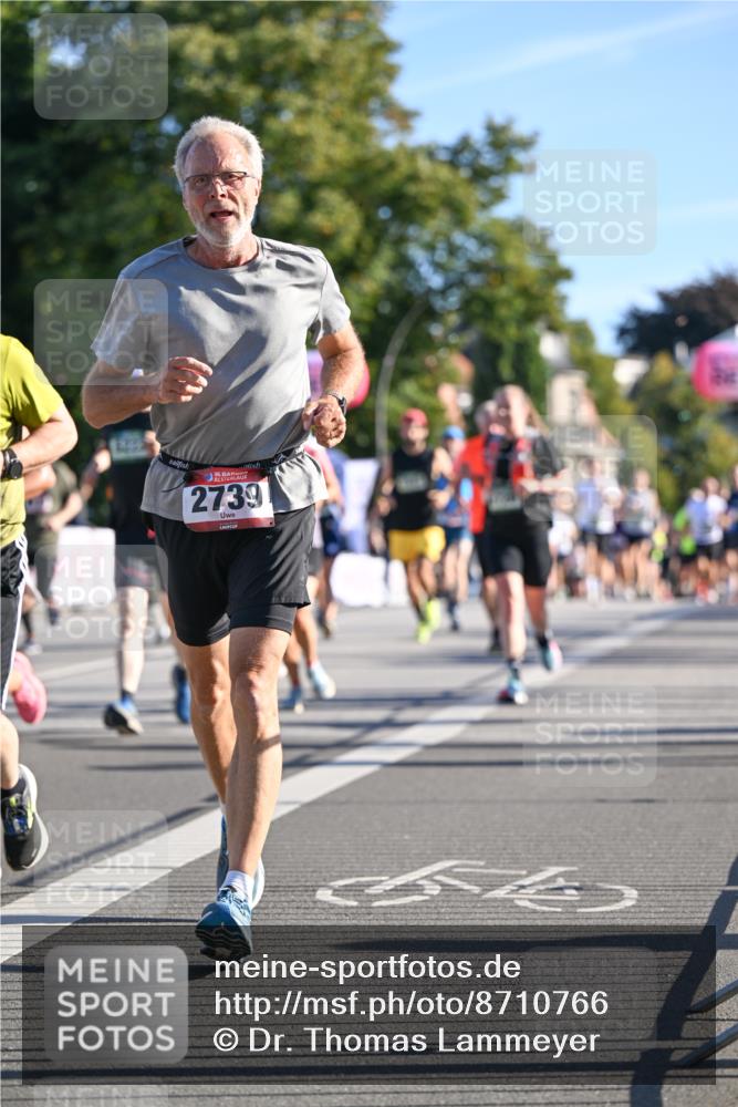 07.09.2025 - BARMER Alsterlauf Dr. Thomas Lammeyer http://msf.ph/oto/8710766 07.09.2025 09:37:28 Laufen 136, 2739 meine-sportfotos.de