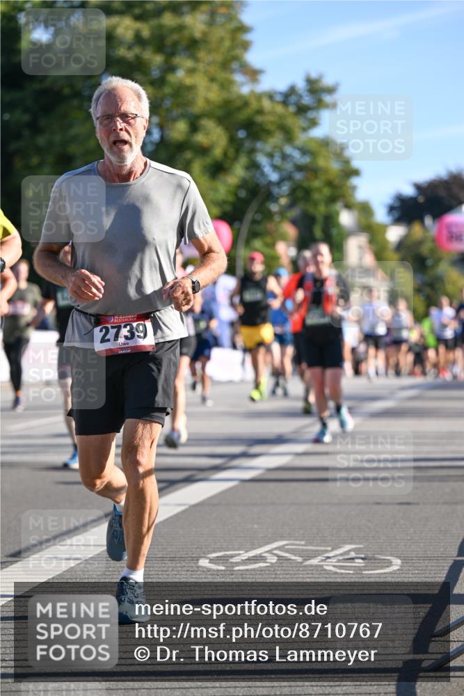 07.09.2025 - BARMER Alsterlauf Dr. Thomas Lammeyer http://msf.ph/oto/8710767 07.09.2025 09:37:28 Laufen 36, 2739 meine-sportfotos.de