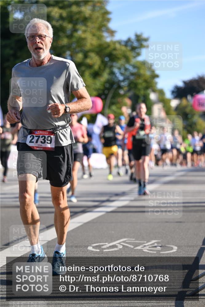 07.09.2025 - BARMER Alsterlauf Dr. Thomas Lammeyer http://msf.ph/oto/8710768 07.09.2025 09:37:28 Laufen 136, 2739 meine-sportfotos.de