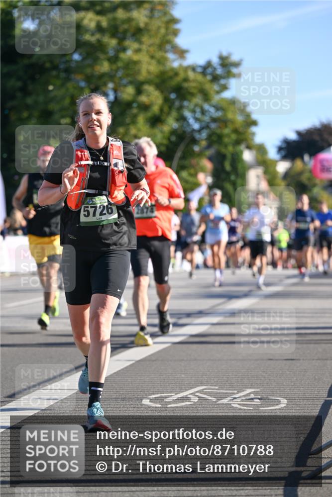 07.09.2025 - BARMER Alsterlauf Dr. Thomas Lammeyer http://msf.ph/oto/8710788 07.09.2025 09:37:31 Laufen 36, 5726, 2874 meine-sportfotos.de