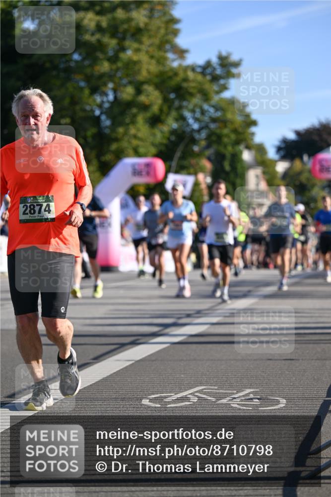 07.09.2025 - BARMER Alsterlauf Dr. Thomas Lammeyer http://msf.ph/oto/8710798 07.09.2025 09:37:33 Laufen 2874 meine-sportfotos.de