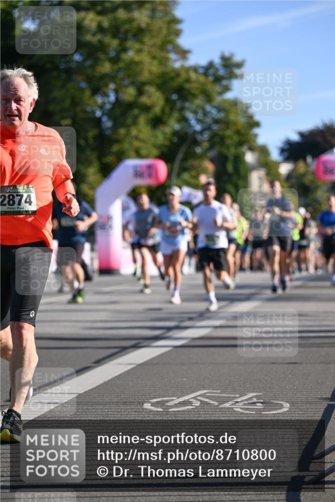 07.09.2025 - BARMER Alsterlauf Dr. Thomas Lammeyer http://msf.ph/oto/8710800 07.09.2025 09:37:33 Laufen 136, 2874 meine-sportfotos.de