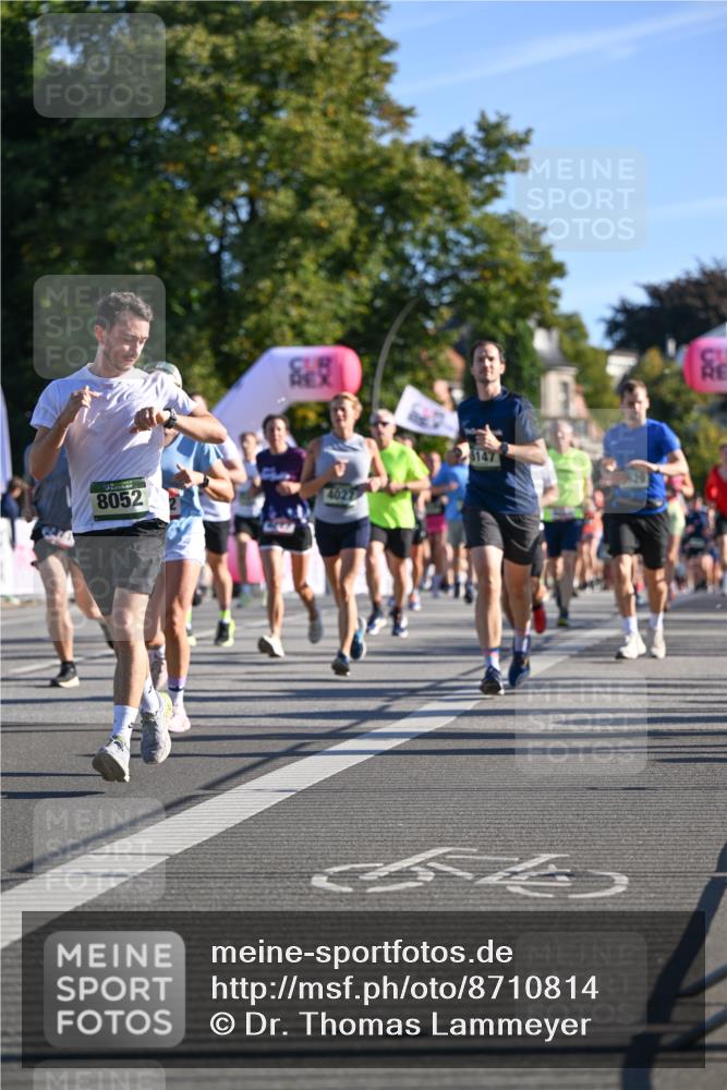 07.09.2025 - BARMER Alsterlauf Dr. Thomas Lammeyer http://msf.ph/oto/8710814 07.09.2025 09:37:35 Laufen 8052, 4027, 147 meine-sportfotos.de