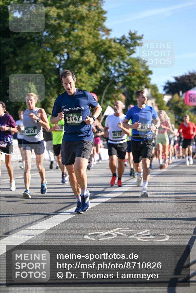 07.09.2025 - BARMER Alsterlauf Dr. Thomas Lammeyer http://msf.ph/oto/8710826 07.09.2025 09:37:37 Laufen 4027, 5147, 8019 meine-sportfotos.de