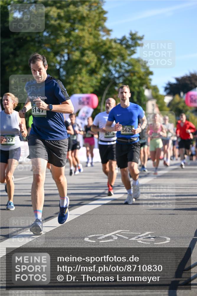 07.09.2025 - BARMER Alsterlauf Dr. Thomas Lammeyer http://msf.ph/oto/8710830 07.09.2025 09:37:38 Laufen 027, 5147, 5629 meine-sportfotos.de