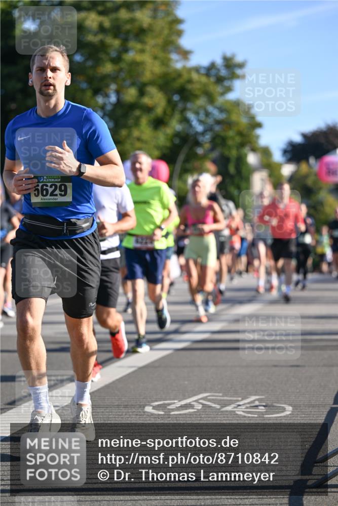 07.09.2025 - BARMER Alsterlauf Dr. Thomas Lammeyer http://msf.ph/oto/8710842 07.09.2025 09:37:39 Laufen 36, 5629 meine-sportfotos.de