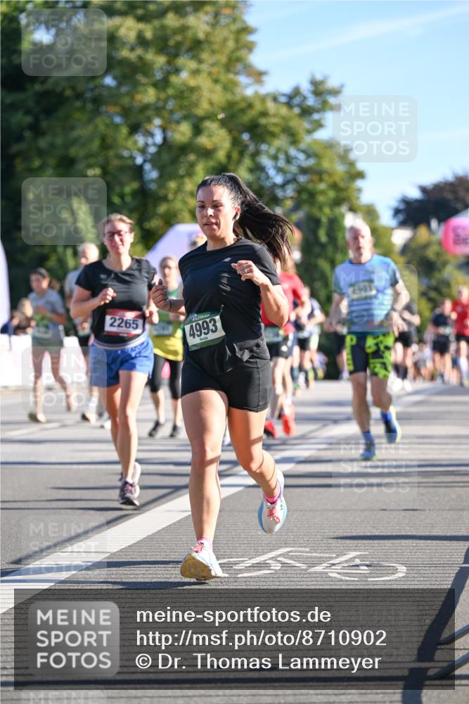 07.09.2025 - BARMER Alsterlauf Dr. Thomas Lammeyer http://msf.ph/oto/8710902 07.09.2025 09:37:50 Laufen 2265, 4993 meine-sportfotos.de