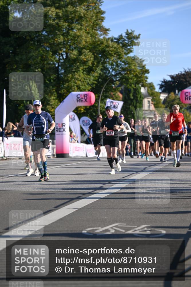 07.09.2025 - BARMER Alsterlauf Dr. Thomas Lammeyer http://msf.ph/oto/8710931 07.09.2025 09:37:55 Laufen 5122, 95, 4317, 3236, 4973 meine-sportfotos.de
