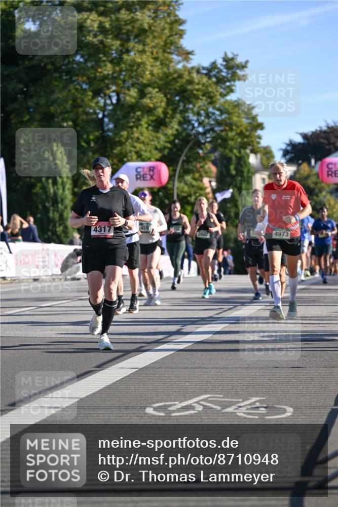 07.09.2025 - BARMER Alsterlauf Dr. Thomas Lammeyer http://msf.ph/oto/8710948 07.09.2025 09:37:57 Laufen 4317, 459, 2602, 4973 meine-sportfotos.de
