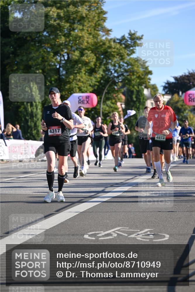07.09.2025 - BARMER Alsterlauf Dr. Thomas Lammeyer http://msf.ph/oto/8710949 07.09.2025 09:37:57 Laufen 4317, 4973 meine-sportfotos.de