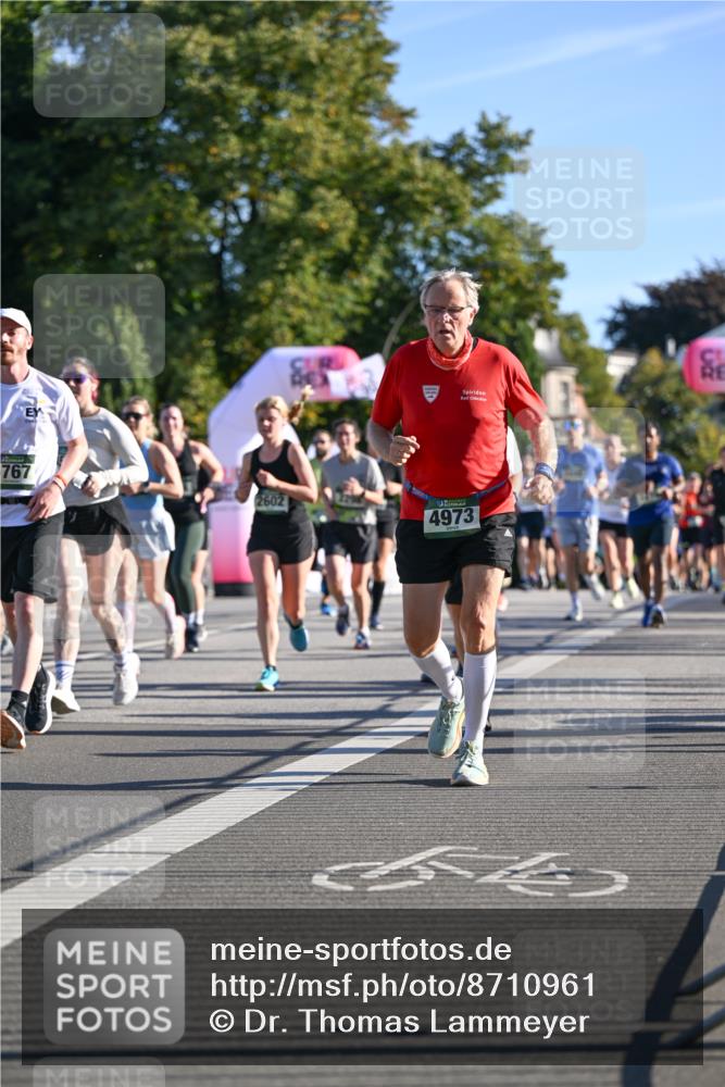 07.09.2025 - BARMER Alsterlauf Dr. Thomas Lammeyer http://msf.ph/oto/8710961 07.09.2025 09:37:59 Laufen 767, 2602, 4973 meine-sportfotos.de