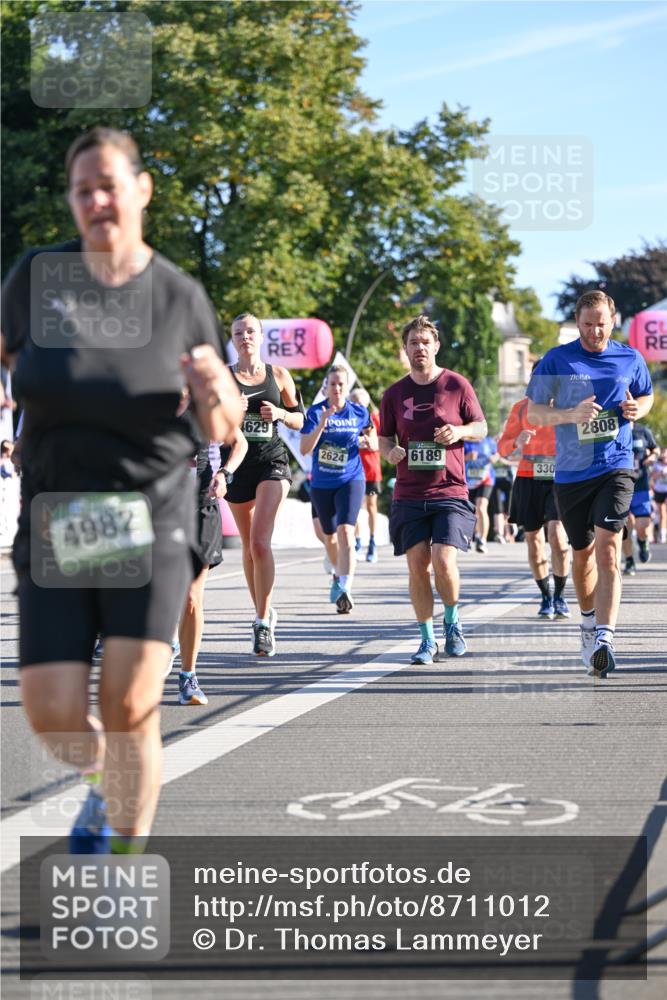 07.09.2025 - BARMER Alsterlauf Dr. Thomas Lammeyer http://msf.ph/oto/8711012 07.09.2025 09:38:07 Laufen 4982, 4629, 2624, 6189, 330, 2808, 4 meine-sportfotos.de