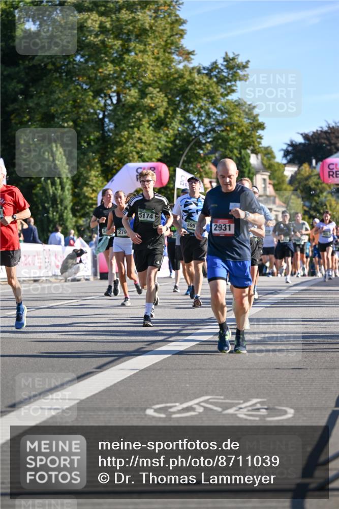 07.09.2025 - BARMER Alsterlauf Dr. Thomas Lammeyer http://msf.ph/oto/8711039 07.09.2025 09:38:12 Laufen 5174, 5957, 2931, 279 meine-sportfotos.de