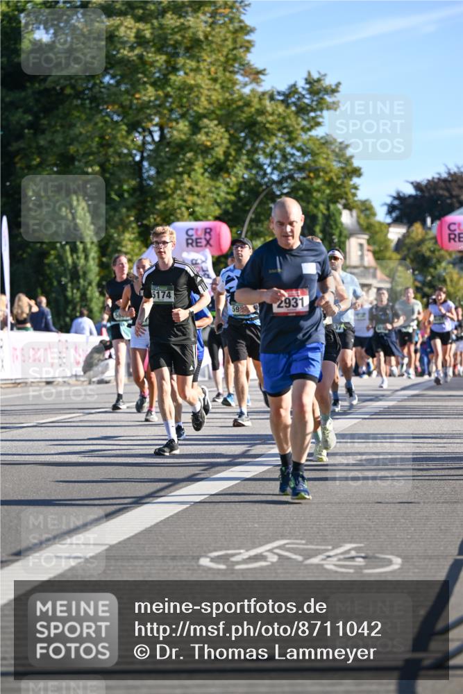 07.09.2025 - BARMER Alsterlauf Dr. Thomas Lammeyer http://msf.ph/oto/8711042 07.09.2025 09:38:13 Laufen 580, 5174, 2931, 59, 554 meine-sportfotos.de