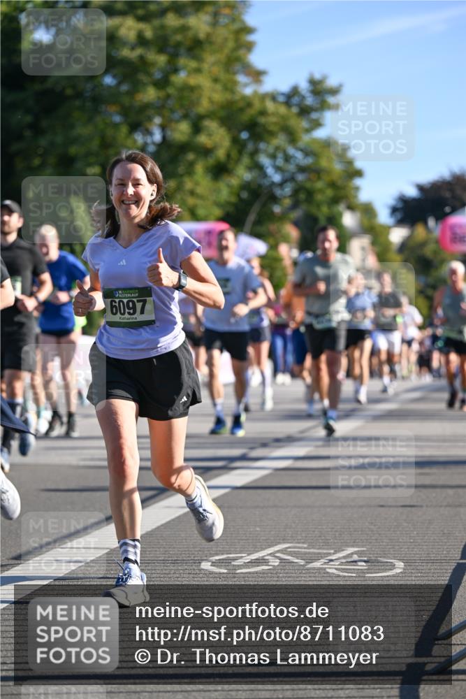 07.09.2025 - BARMER Alsterlauf Dr. Thomas Lammeyer http://msf.ph/oto/8711083 07.09.2025 09:38:20 Laufen 6097 meine-sportfotos.de