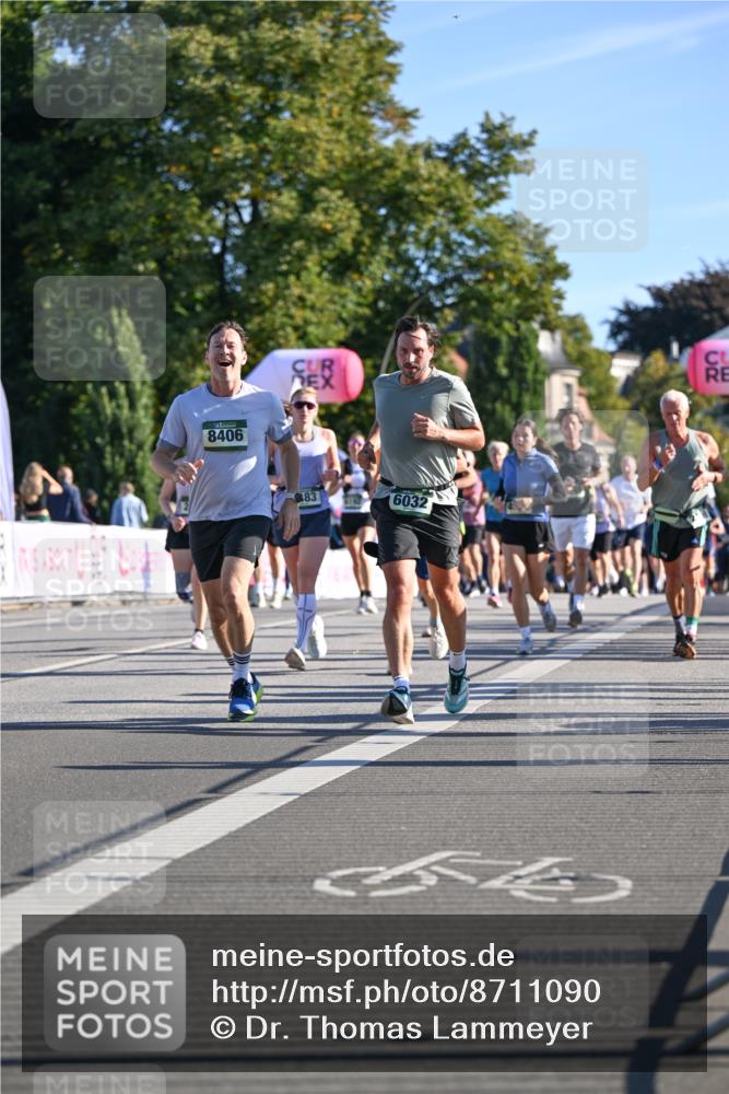 07.09.2025 - BARMER Alsterlauf Dr. Thomas Lammeyer http://msf.ph/oto/8711090 07.09.2025 09:38:21 Laufen 8406, 0183, 6032, 54 meine-sportfotos.de