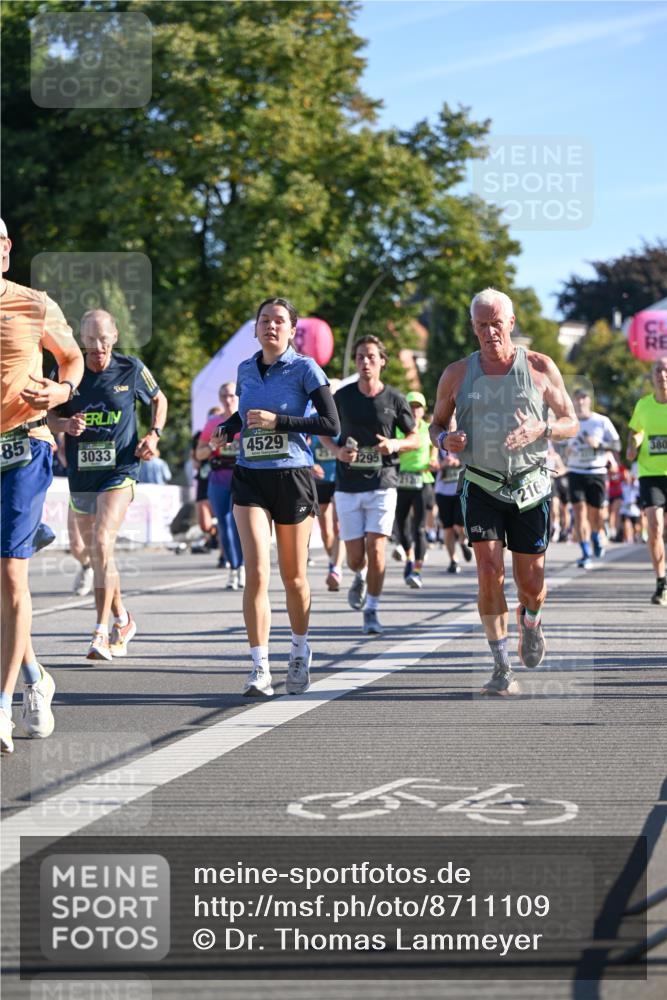 07.09.2025 - BARMER Alsterlauf Dr. Thomas Lammeyer http://msf.ph/oto/8711109 07.09.2025 09:38:25 Laufen 85, 3033, 4529, 1295, 2169, 380 meine-sportfotos.de