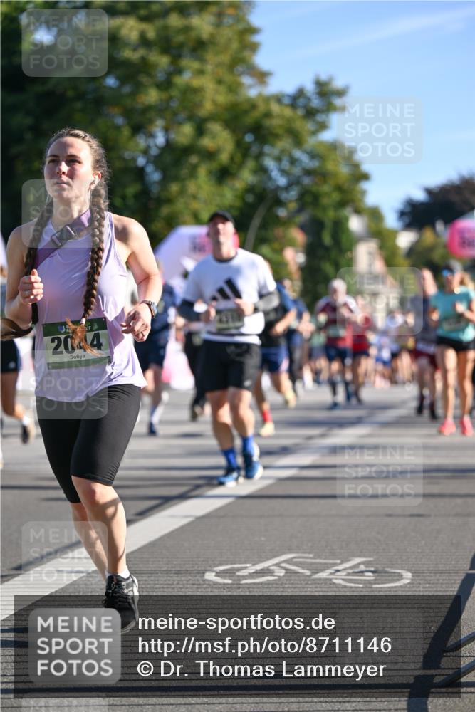 07.09.2025 - BARMER Alsterlauf Dr. Thomas Lammeyer http://msf.ph/oto/8711146 07.09.2025 09:38:31 Laufen 2044, 2044 meine-sportfotos.de