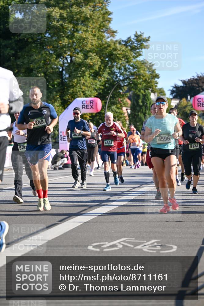 07.09.2025 - BARMER Alsterlauf Dr. Thomas Lammeyer http://msf.ph/oto/8711161 07.09.2025 09:38:34 Laufen 520, 5289, 4638, 4831, 4596, 5845, 54 meine-sportfotos.de