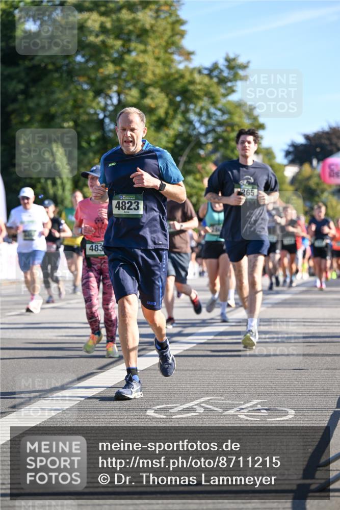 07.09.2025 - BARMER Alsterlauf Dr. Thomas Lammeyer http://msf.ph/oto/8711215 07.09.2025 09:38:42 Laufen 483, 4823, 265 meine-sportfotos.de
