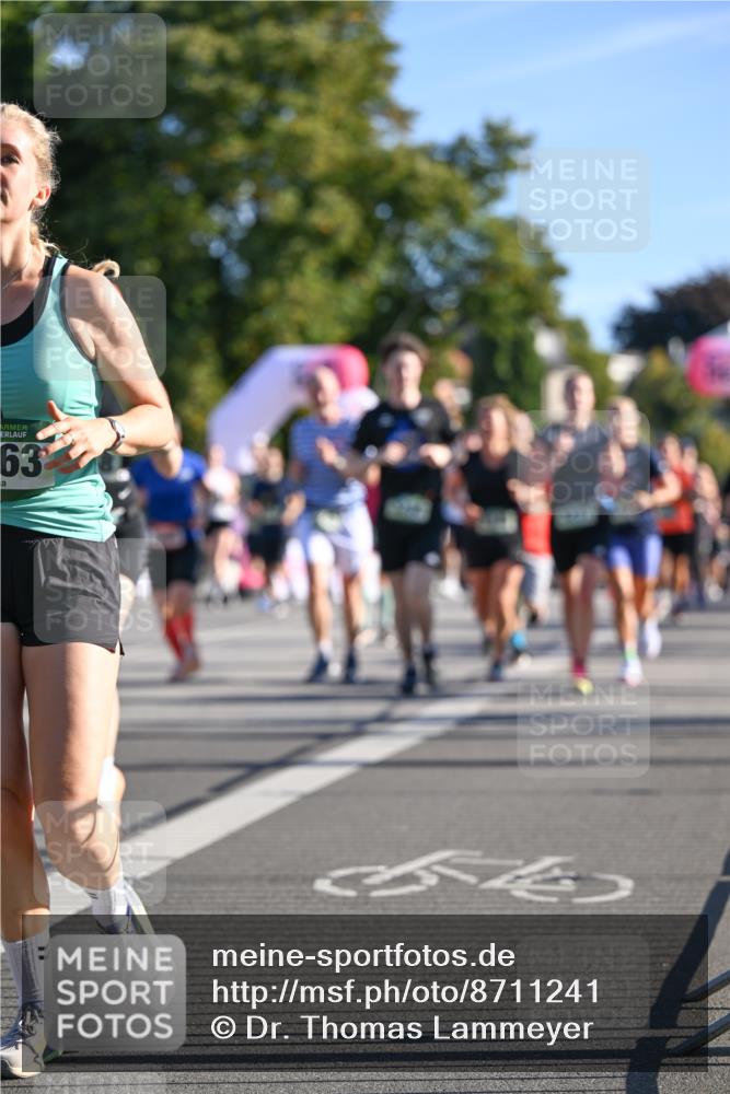 07.09.2025 - BARMER Alsterlauf Dr. Thomas Lammeyer http://msf.ph/oto/8711241 07.09.2025 09:38:46 Laufen 63 meine-sportfotos.de