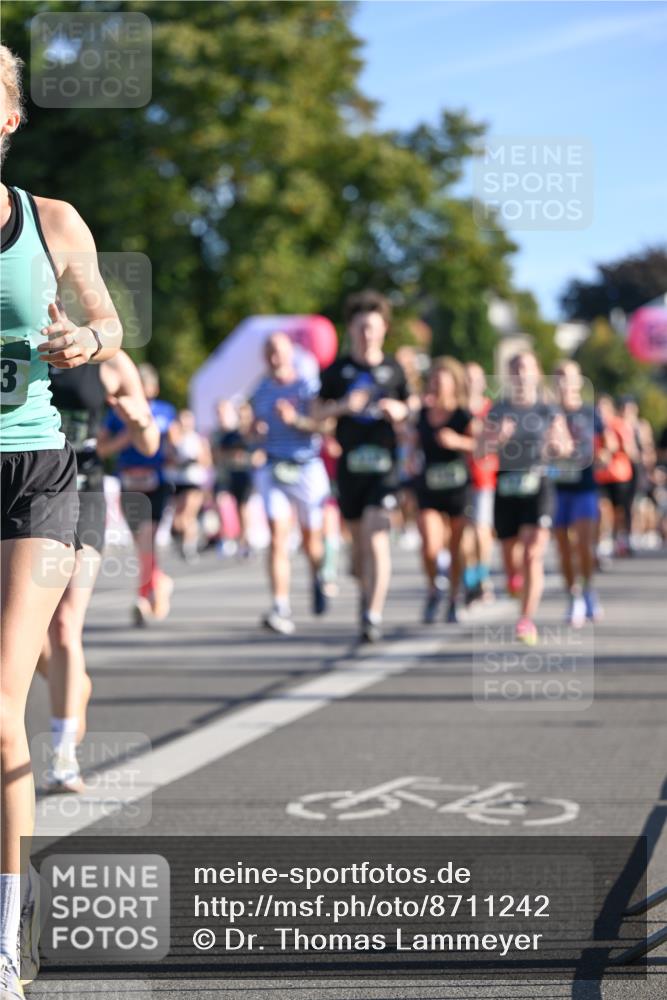 07.09.2025 - BARMER Alsterlauf Dr. Thomas Lammeyer http://msf.ph/oto/8711242 07.09.2025 09:38:46 Laufen  meine-sportfotos.de
