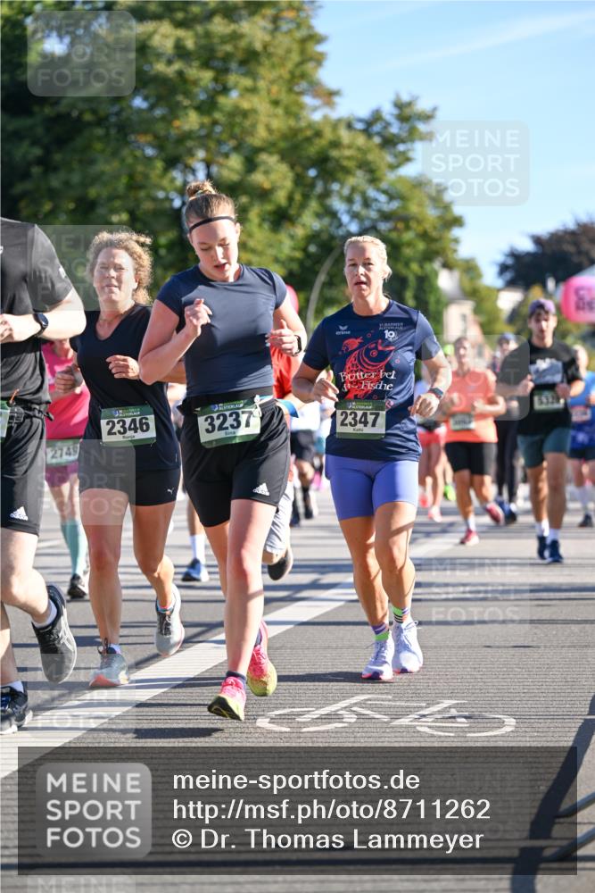 07.09.2025 - BARMER Alsterlauf Dr. Thomas Lammeyer http://msf.ph/oto/8711262 07.09.2025 09:38:49 Laufen 2749, 10, 2346, 3237, 2347 meine-sportfotos.de