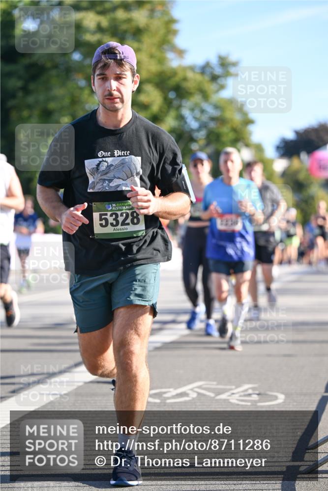 07.09.2025 - BARMER Alsterlauf Dr. Thomas Lammeyer http://msf.ph/oto/8711286 07.09.2025 09:38:53 Laufen 36, 5328 meine-sportfotos.de