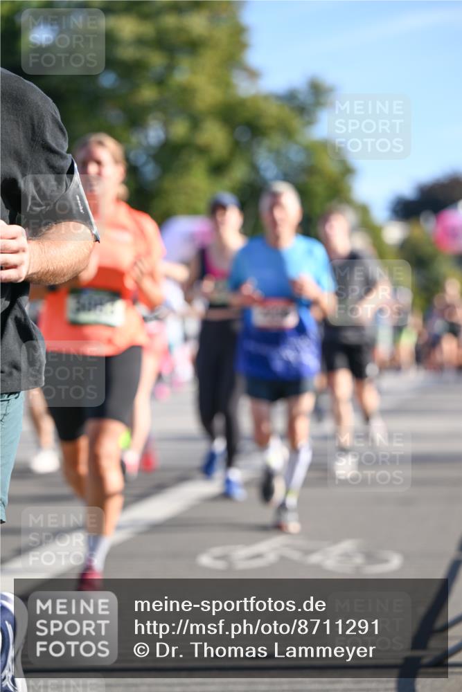 07.09.2025 - BARMER Alsterlauf Dr. Thomas Lammeyer http://msf.ph/oto/8711291 07.09.2025 09:38:53 Laufen  meine-sportfotos.de