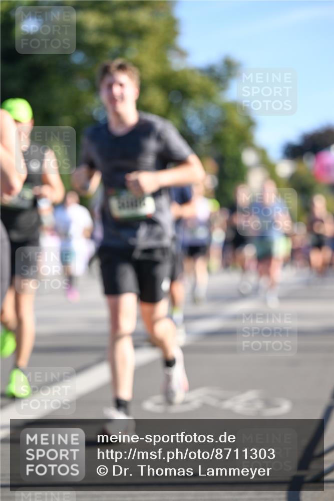 07.09.2025 - BARMER Alsterlauf Dr. Thomas Lammeyer http://msf.ph/oto/8711303 07.09.2025 09:38:55 Laufen  meine-sportfotos.de