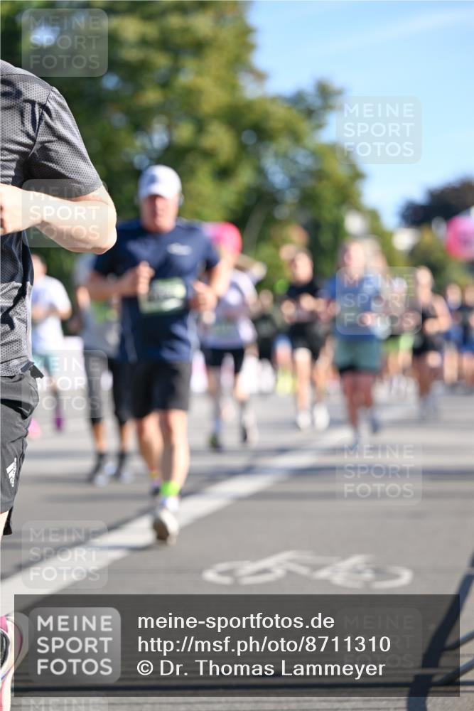 07.09.2025 - BARMER Alsterlauf Dr. Thomas Lammeyer http://msf.ph/oto/8711310 07.09.2025 09:38:57 Laufen  meine-sportfotos.de
