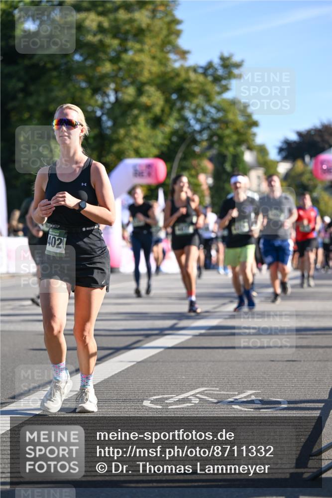 07.09.2025 - BARMER Alsterlauf Dr. Thomas Lammeyer http://msf.ph/oto/8711332 07.09.2025 09:39:01 Laufen 402 meine-sportfotos.de