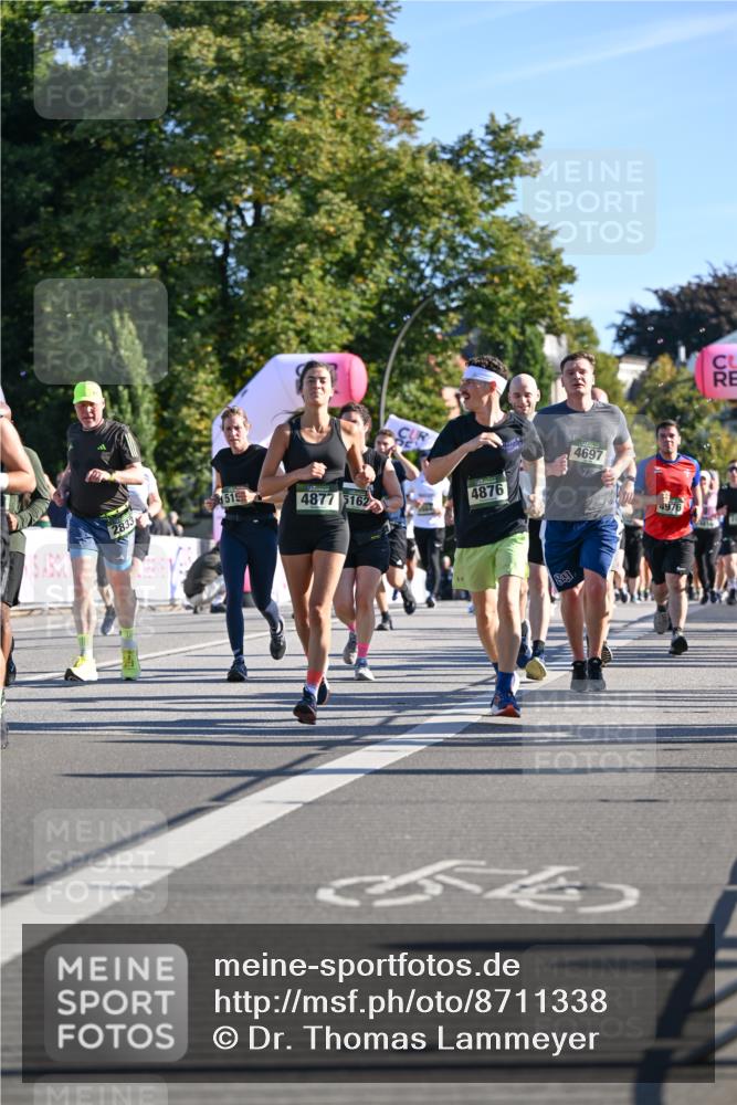 07.09.2025 - BARMER Alsterlauf Dr. Thomas Lammeyer http://msf.ph/oto/8711338 07.09.2025 09:39:02 Laufen 2833, 515, 4877, 5162, 4876, 89, 4697, 4976 meine-sportfotos.de