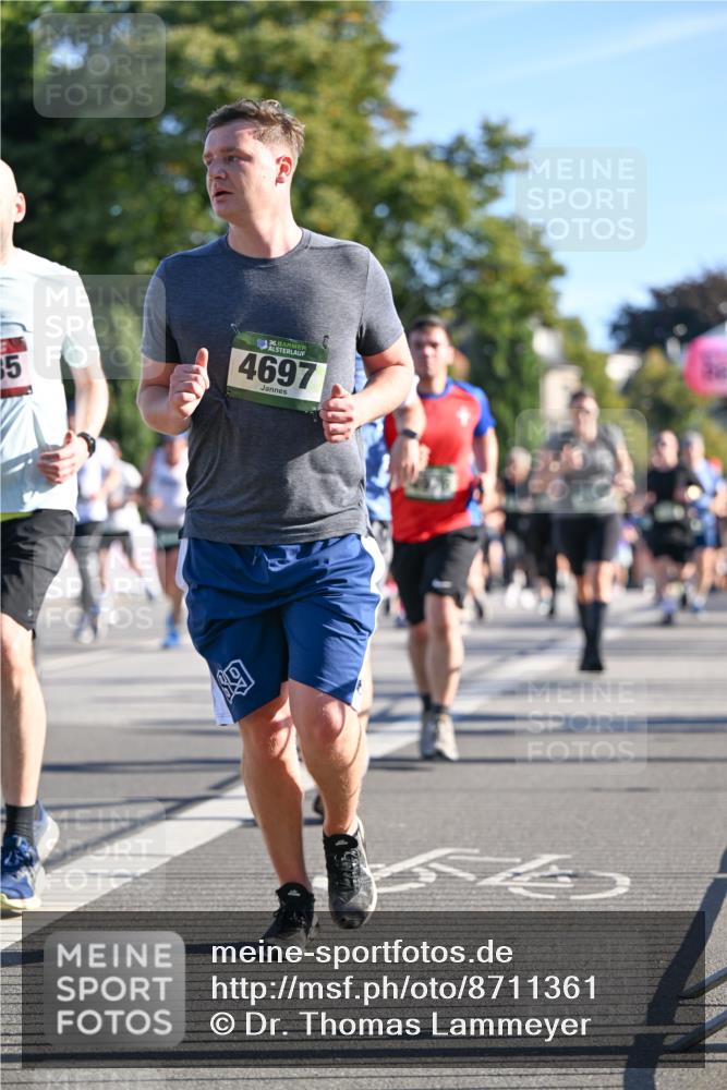 07.09.2025 - BARMER Alsterlauf Dr. Thomas Lammeyer http://msf.ph/oto/8711361 07.09.2025 09:39:06 Laufen 35, 1836, 4697, 9 meine-sportfotos.de